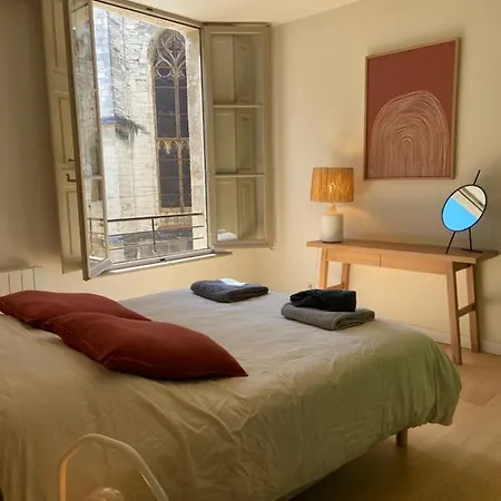 Apartment Climatise Plein Centre Historique Avignon