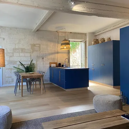 Apartment Climatise Plein Centre Historique Avignon